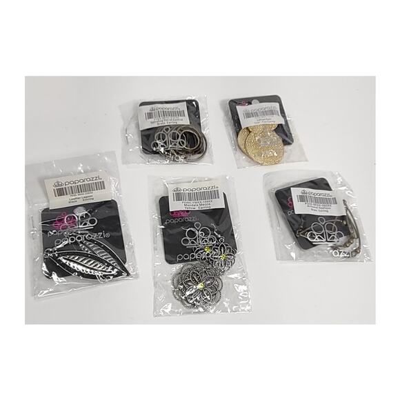 Paparazzi 5 Pack 10 Pc Earing Bundle Assortment NWT Gold Tone Fashion Jewelry - Picture 1 of 3